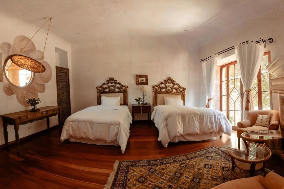 Bed & Breakfast Zahar Boutique Stay Volcano Views And Pool Antigua