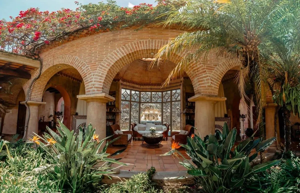 Zahar Boutique Stay Volcano Views And Pool Antigua Bed & Breakfast